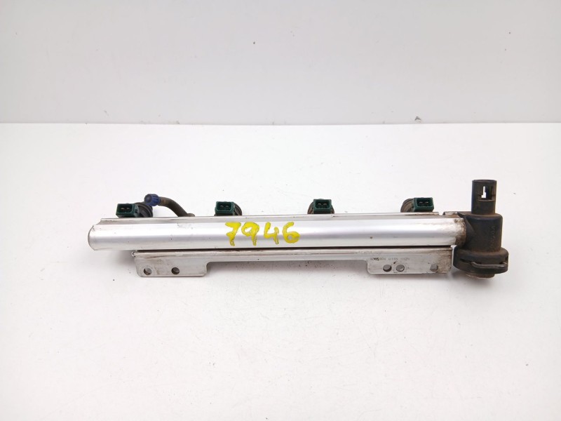 Recambio de inyectores juego para volvo s40 berlina 2.0 16v referencia OEM IAM 9454710  