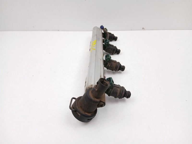 Recambio de inyectores juego para volvo s40 berlina 2.0 16v referencia OEM IAM 9454710  