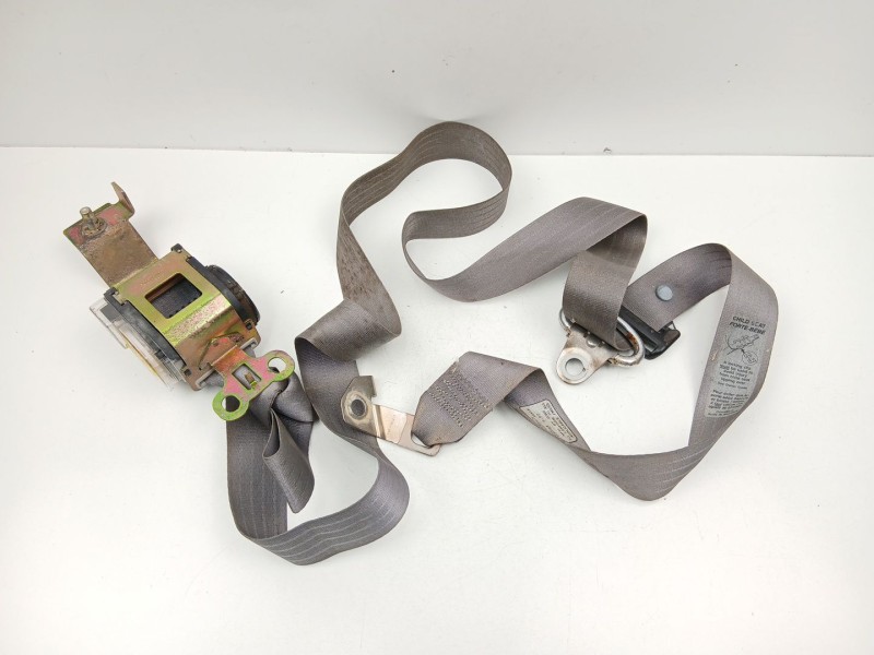 Recambio de cinturon seguridad delantero derecho para ford explorer 4.0 g referencia OEM IAM 3735763  