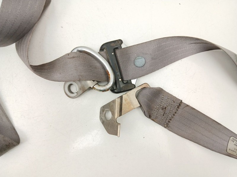 Recambio de cinturon seguridad delantero derecho para ford explorer 4.0 g referencia OEM IAM 3735763  