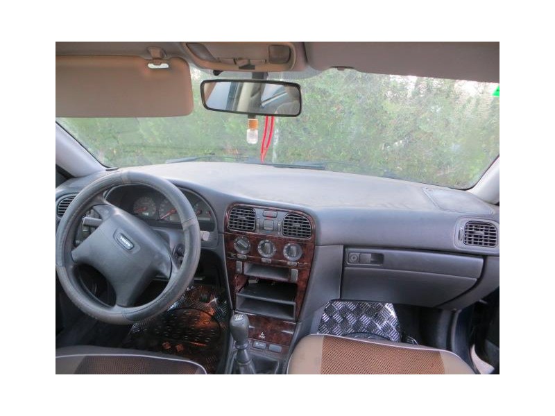 volvo s40 del año 1998