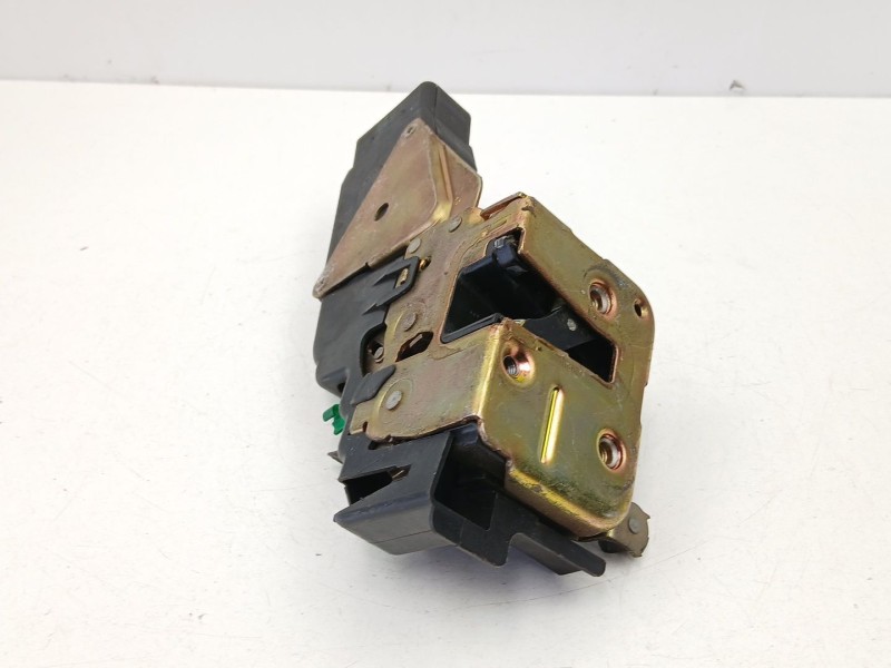 Recambio de cerradura puerta delantera izquierda para volvo s40 i (644) 1.9 di referencia OEM IAM 30850803  