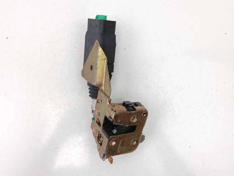 Recambio de cerradura puerta trasera izquierda para volvo s40 i (644) 1.9 di referencia OEM IAM 30850806  