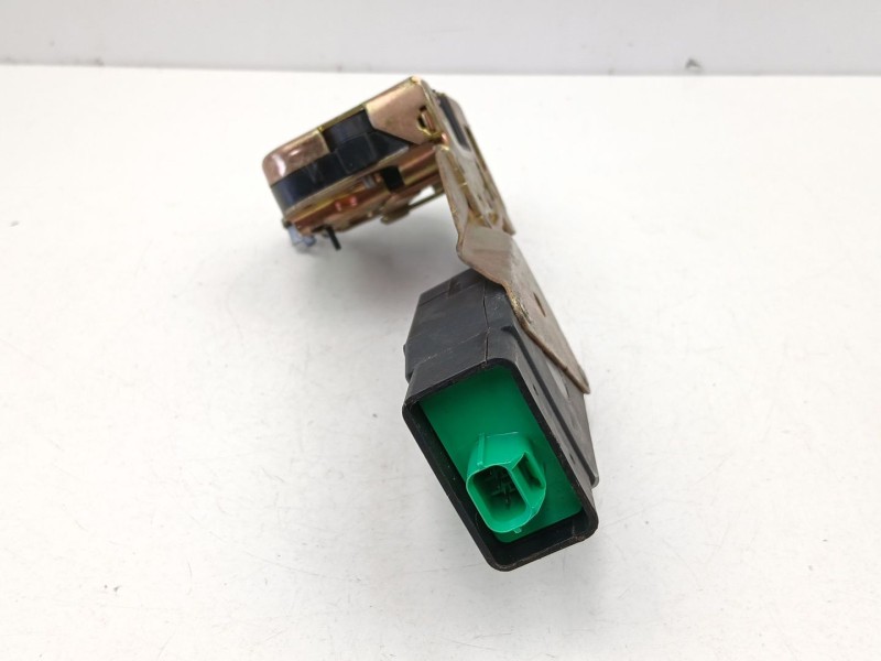 Recambio de cerradura puerta trasera izquierda para volvo s40 i (644) 1.9 di referencia OEM IAM 30850806  