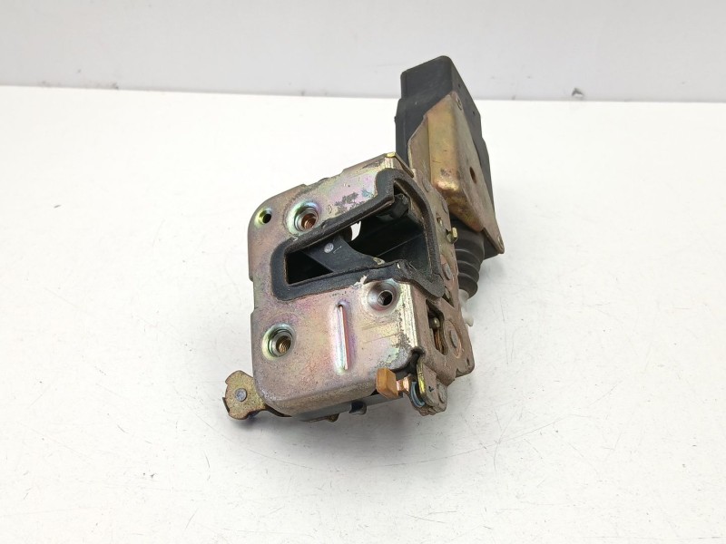 Recambio de cerradura puerta trasera derecha para volvo s40 i (644) 1.9 di referencia OEM IAM 30850811  