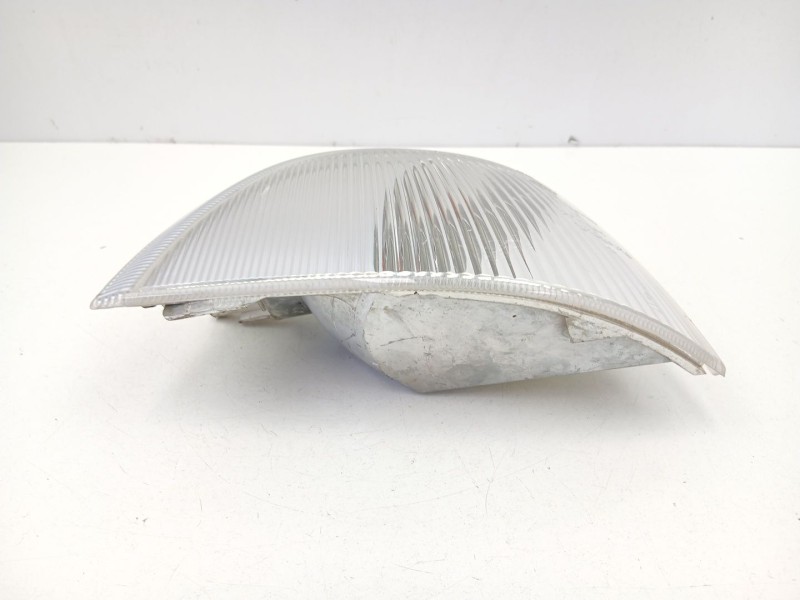 Recambio de piloto delantero derecho para volvo s40 2.0 g referencia OEM IAM 30806987  