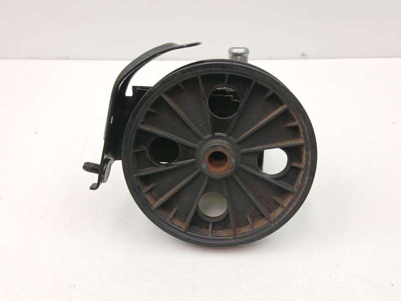 Recambio de bomba direccion para volvo s40 2.0 g referencia OEM IAM 8251733  