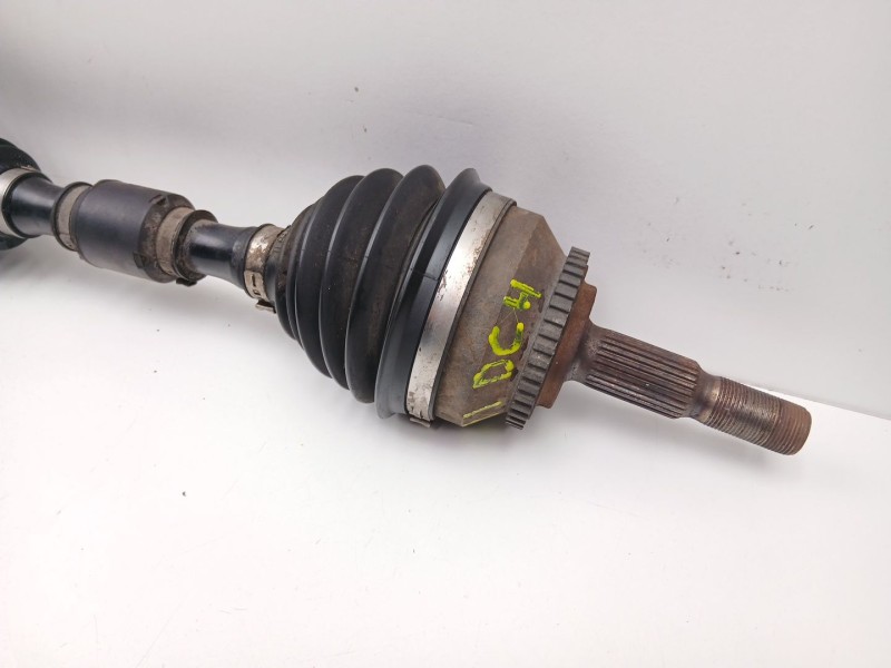 Recambio de transmision delantera derecha para volvo s40 2.0 g referencia OEM IAM 8251530  