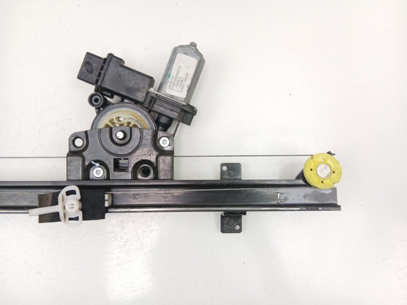 Recambio de elevalunas delantero izquierdo para citroën jumper ii furgoneta 2.2 hdi 110 referencia OEM IAM 1368922080  