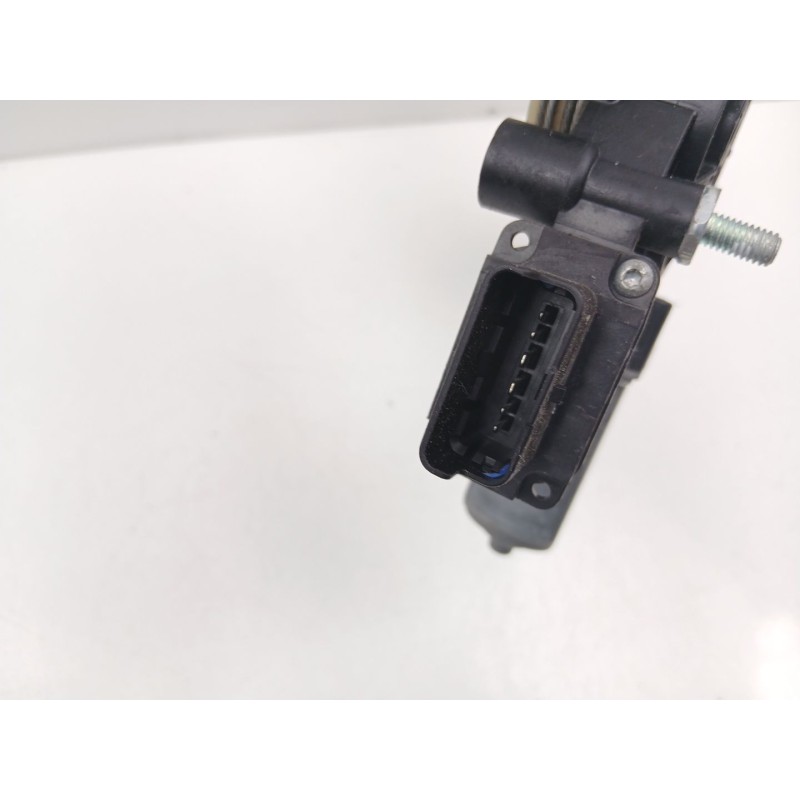 Recambio de elevalunas delantero izquierdo para citroën jumper ii furgoneta 2.2 hdi 110 referencia OEM IAM 1368922080  