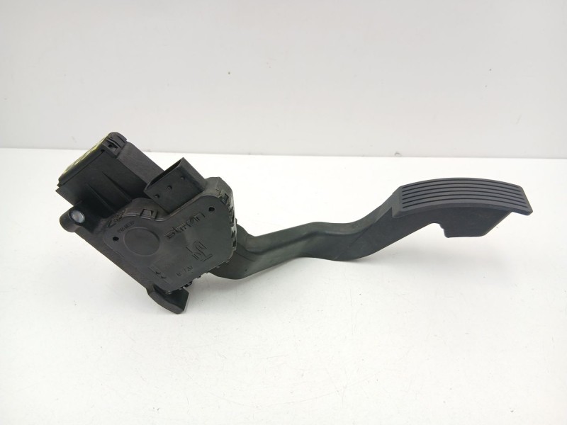 Recambio de potenciometro aceleracion para citroën jumper ii furgoneta 2.2 hdi 110 referencia OEM IAM 1369473080  