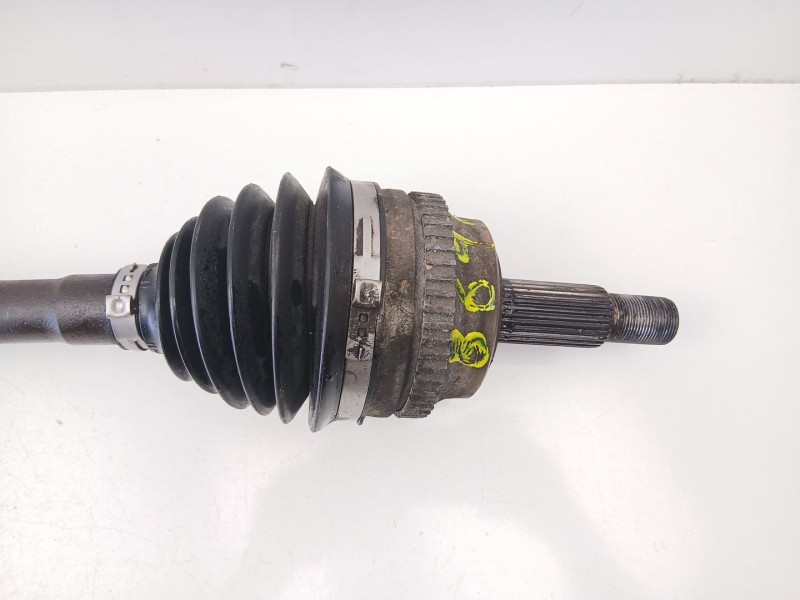 Recambio de transmision delantera izquierda para nissan interstar autobús (x70) dci 100 referencia OEM IAM 8200776533  