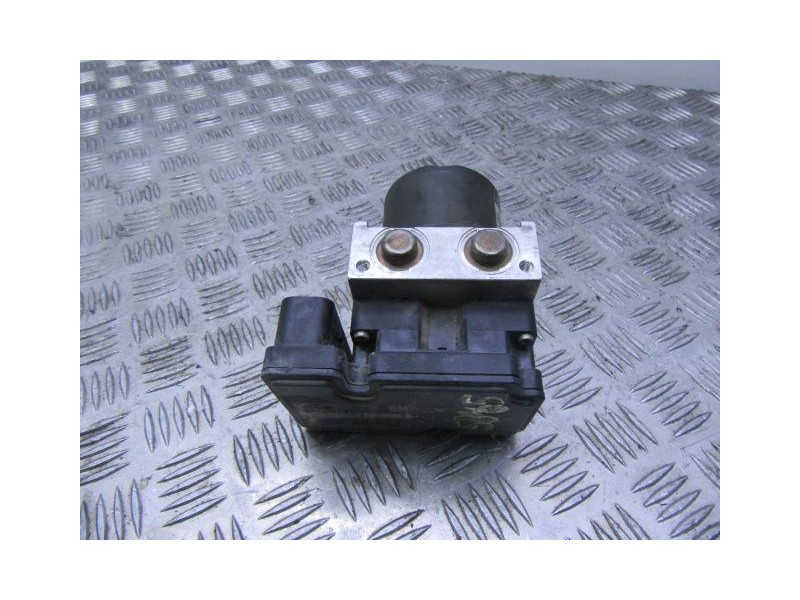 Recambio de abs : opel astra : 1.7 cdti (89,22cv) [2004] para opel astra 1.7 cdti referencia OEM IAM 13157575BE/00007969E0  