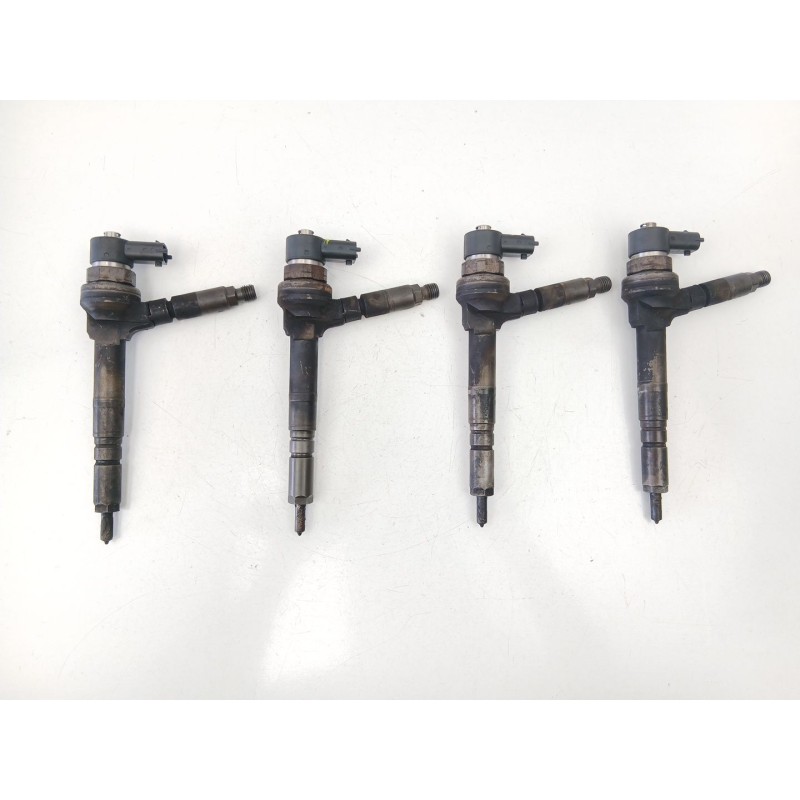 Recambio de inyectores juego para opel astra h (a04) 1.7 cdti (l48) referencia OEM IAM 97363811 0445110174 