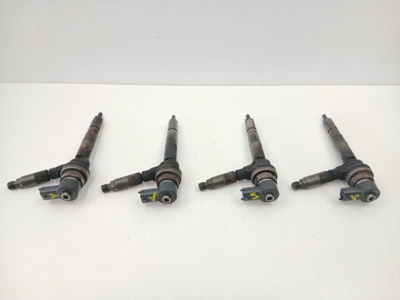 Recambio de inyectores juego para opel astra h (a04) 1.7 cdti (l48) referencia OEM IAM 97363811 0445110174 