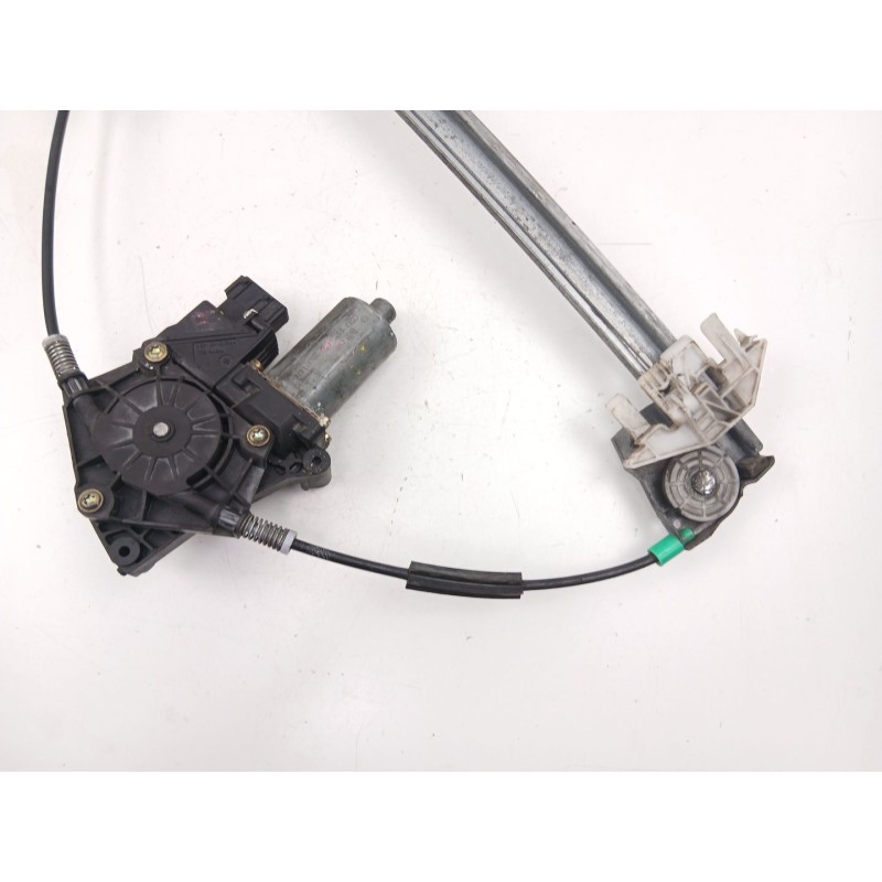 Recambio de elevalunas delantero izquierdo para peugeot 406 berlina (s1/s2) 2.0 hdi 110 referencia OEM IAM 9221F0  