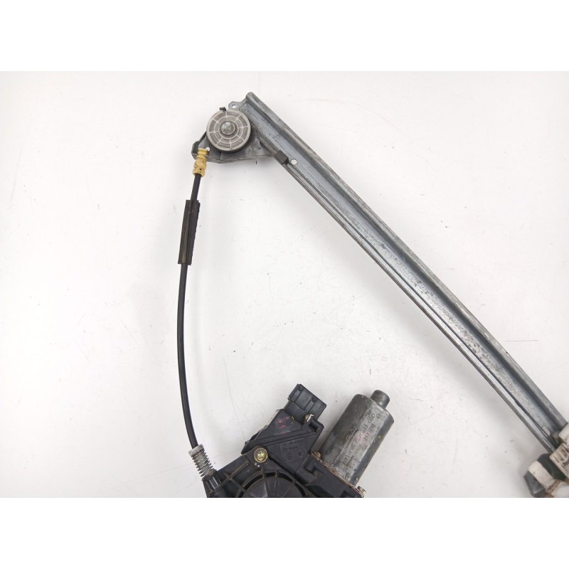 Recambio de elevalunas delantero izquierdo para peugeot 406 berlina (s1/s2) 2.0 hdi 110 referencia OEM IAM 9221F0  