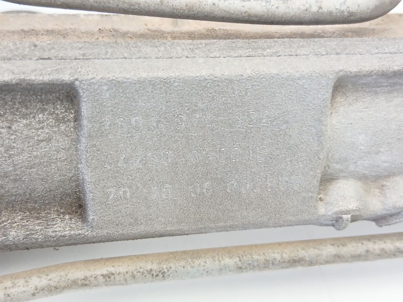 Recambio de cremallera direccion para toyota avensis 2.0 g referencia OEM IAM 4425005081  