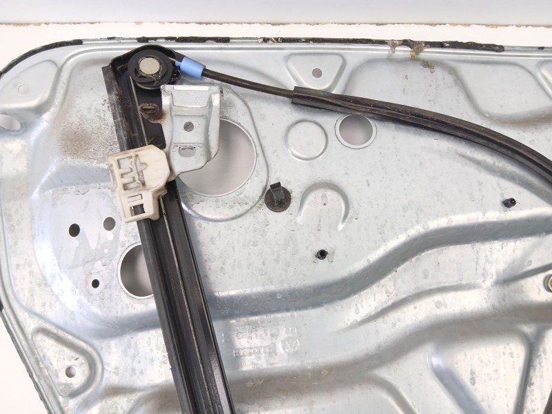 Recambio de elevalunas delantero derecho para volkswagen passat b5 (3b2) 1.9 tdi referencia OEM IAM 3B4837756D  