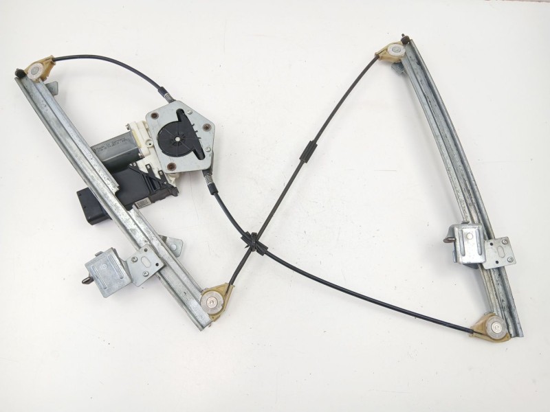 Recambio de elevalunas delantero derecho para volkswagen golf iv (1j1) 1.9 tdi referencia OEM IAM 1J1959802C  