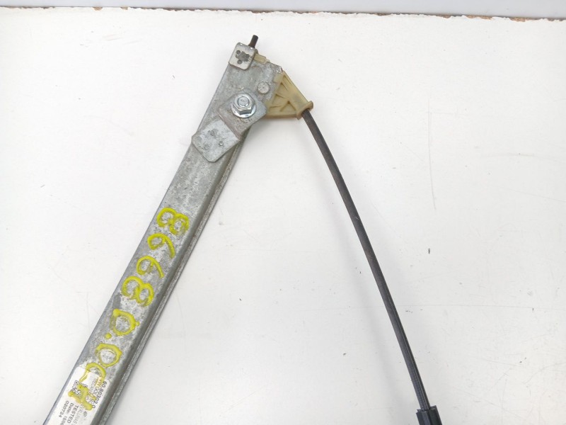 Recambio de elevalunas delantero derecho para volkswagen golf iv (1j1) 1.9 tdi referencia OEM IAM 1J1959802C  