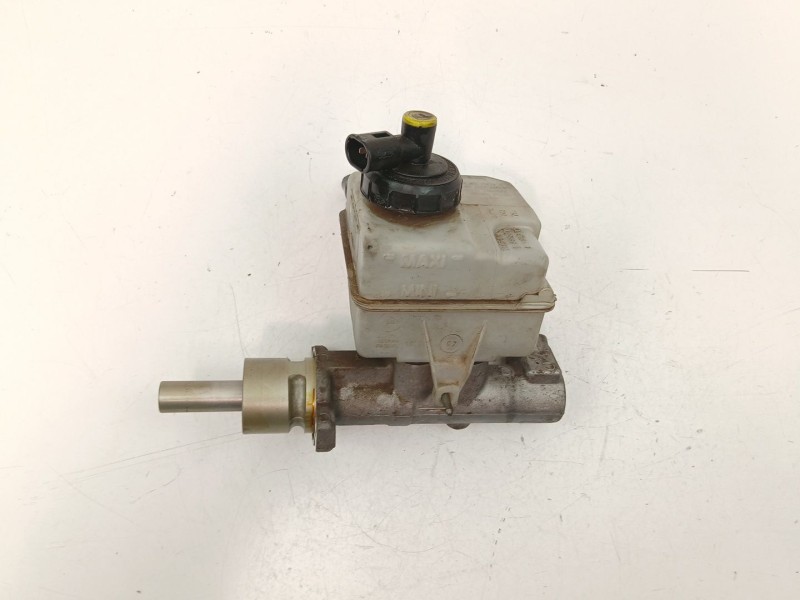 Recambio de bomba de freno para nissan interstar autobús (x70) dci 100 referencia OEM IAM 7701208176  