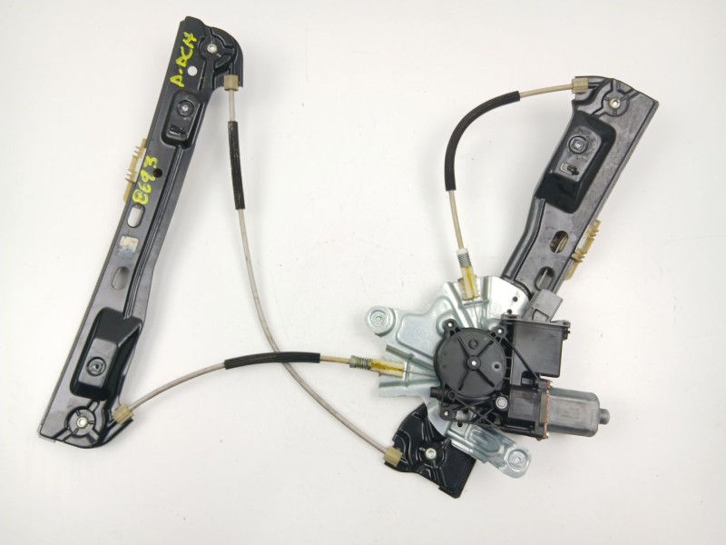 Recambio de elevalunas delantero derecho para opel insignia a (g09) 2.0 cdti (68) referencia OEM IAM 13302452  