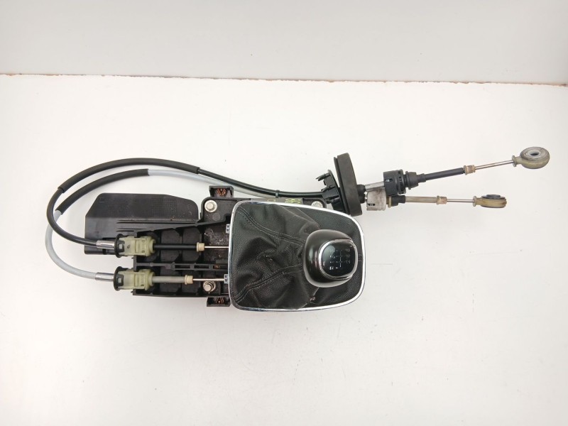 Recambio de palanca cambio manual para opel insignia a (g09) 2.0 cdti (68) referencia OEM IAM 55563829  