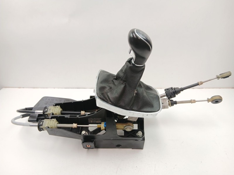 Recambio de palanca cambio manual para opel insignia a (g09) 2.0 cdti (68) referencia OEM IAM 55563829  