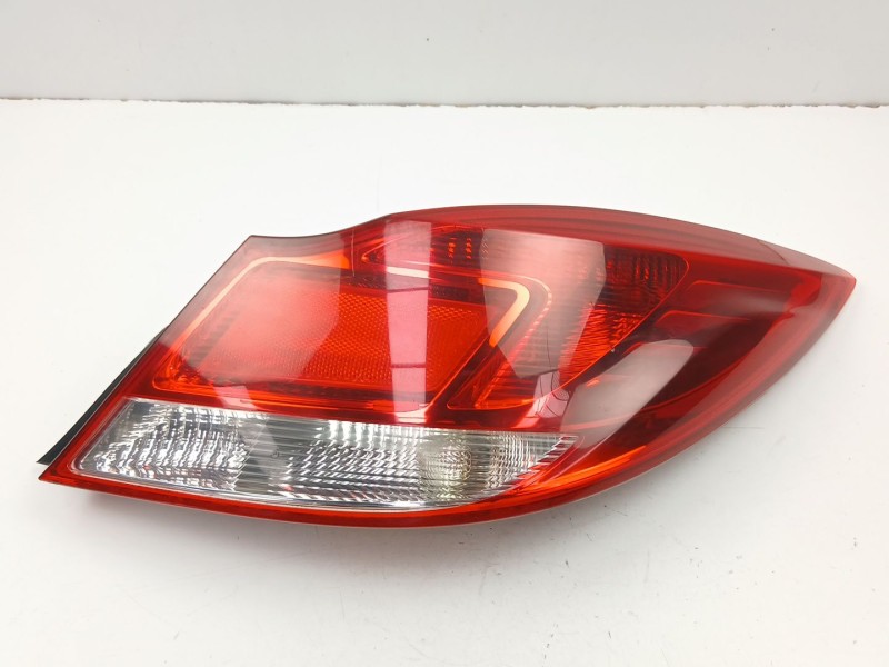 Recambio de piloto trasero derecho para opel insignia a (g09) 2.0 cdti (68) referencia OEM IAM 13279622  