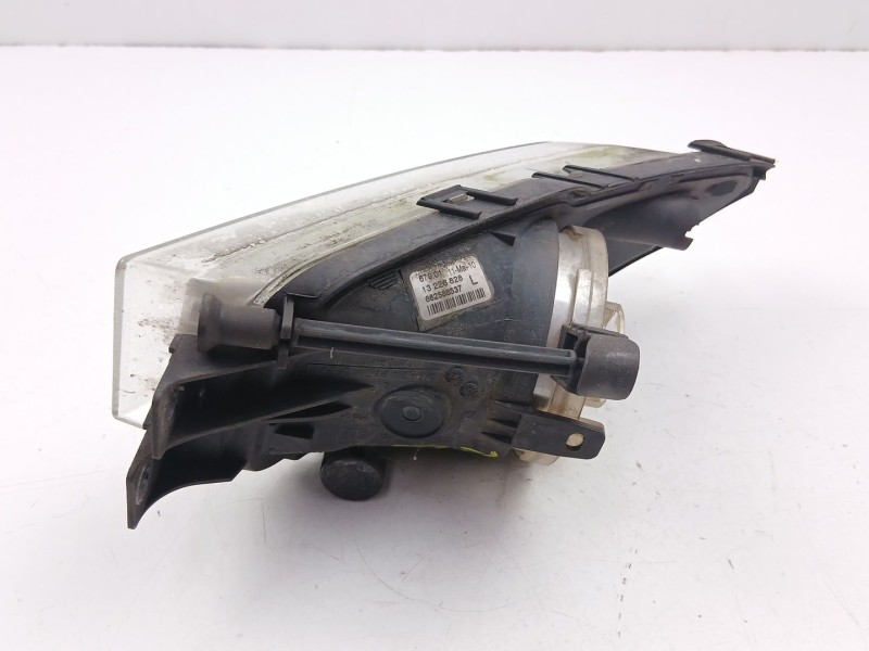Recambio de antiniebla izquierdo para opel insignia a (g09) 2.0 cdti (68) referencia OEM IAM 13226828  