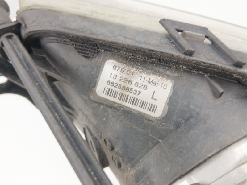 Recambio de antiniebla izquierdo para opel insignia a (g09) 2.0 cdti (68) referencia OEM IAM 13226828  