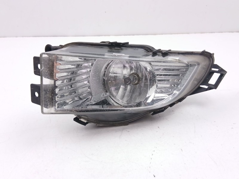Recambio de antiniebla derecho para opel insignia a (g09) 2.0 cdti (68) referencia OEM IAM 13226829  