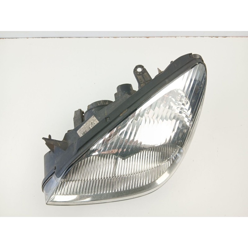 Recambio de faro izquierdo para citroën c5 2.2 hdi d-4hx- 133 cv) referencia OEM IAM 9639319980  