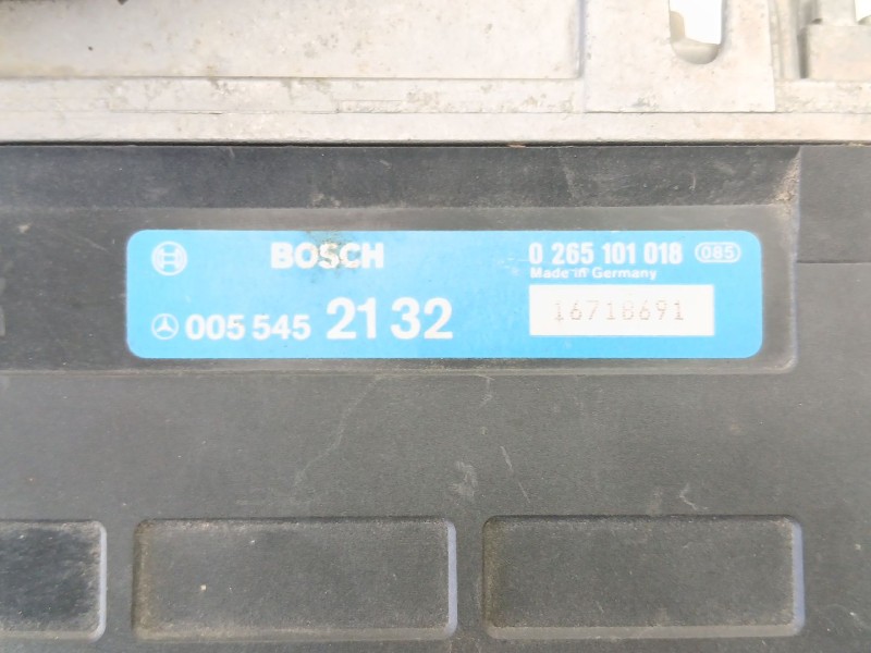 Recambio de centralita para mercedes-benz 124 sedán (w124) 300 e (124.030) referencia OEM IAM A0055452132 0265101018 