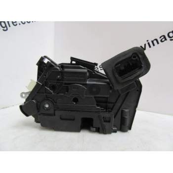CERRADURA PUERTA DELANTERA DERECHA 5K1837016B 