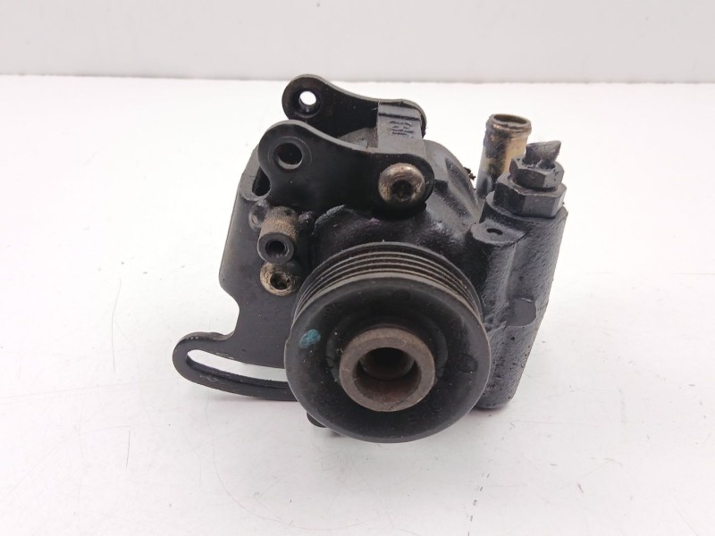 Recambio de bomba direccion para ford mondeo 1.8 d referencia OEM IAM 97BG3A696AB  
