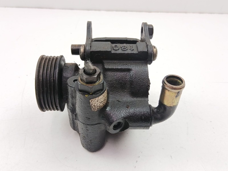 Recambio de bomba direccion para ford mondeo 1.8 d referencia OEM IAM 97BG3A696AB  