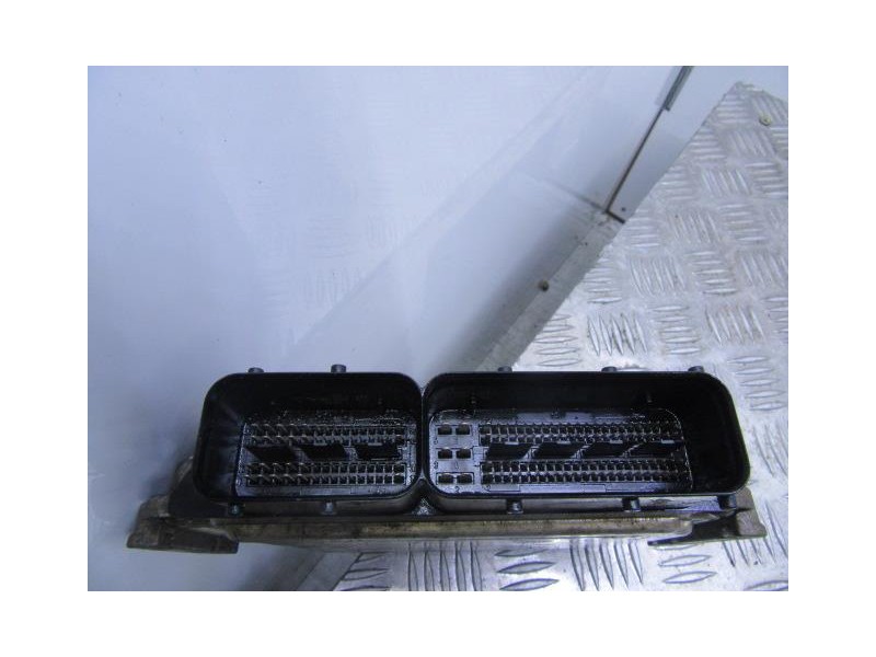 Recambio de centralita : opel astra : 1.7 cdti (89,22cv) [2004] para opel astra 1.7 cdti referencia OEM IAM 0281011943BOSCH  