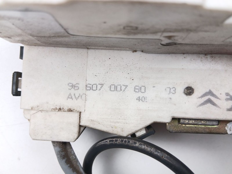 Recambio de cerradura puerta delantera izquierda para citroën c4 coupé (la_) 1.6 16v referencia OEM IAM 9660700780  