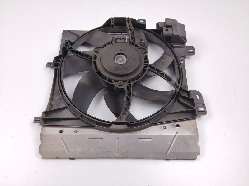 Recambio de electroventilador para peugeot 207/207+ (wa_, wc_) 1.4 hdi referencia OEM IAM 9682902080  