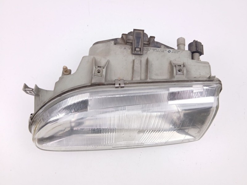 Recambio de faro izquierdo para renault 19 i chamade (l53_) 1.9 d (l534, l53j) referencia OEM IAM 7701036027  