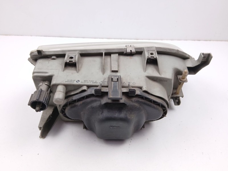 Recambio de faro izquierdo para renault 19 i chamade (l53_) 1.9 d (l534, l53j) referencia OEM IAM 7701036027  