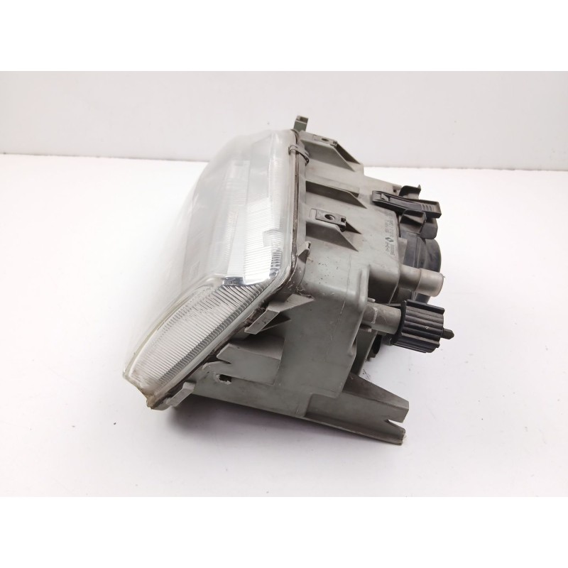 Recambio de faro izquierdo para renault 19 i chamade (l53_) 1.9 d (l534, l53j) referencia OEM IAM 7701036027  