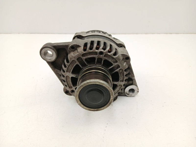 Recambio de alternador para opel insignia a (g09) 2.0 cdti (68) referencia OEM IAM 13502583  