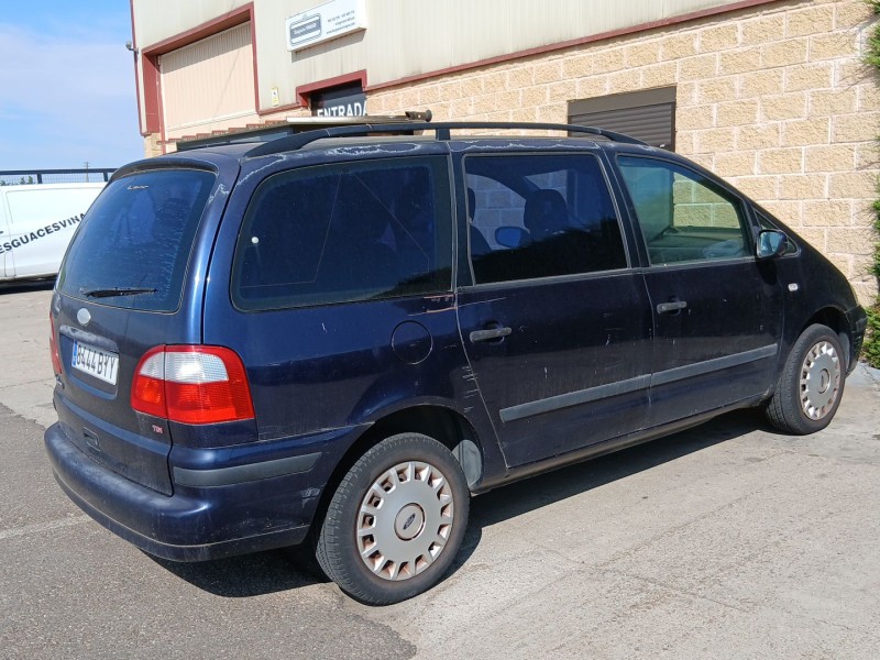 ford galaxy i (wgr) del año 2000