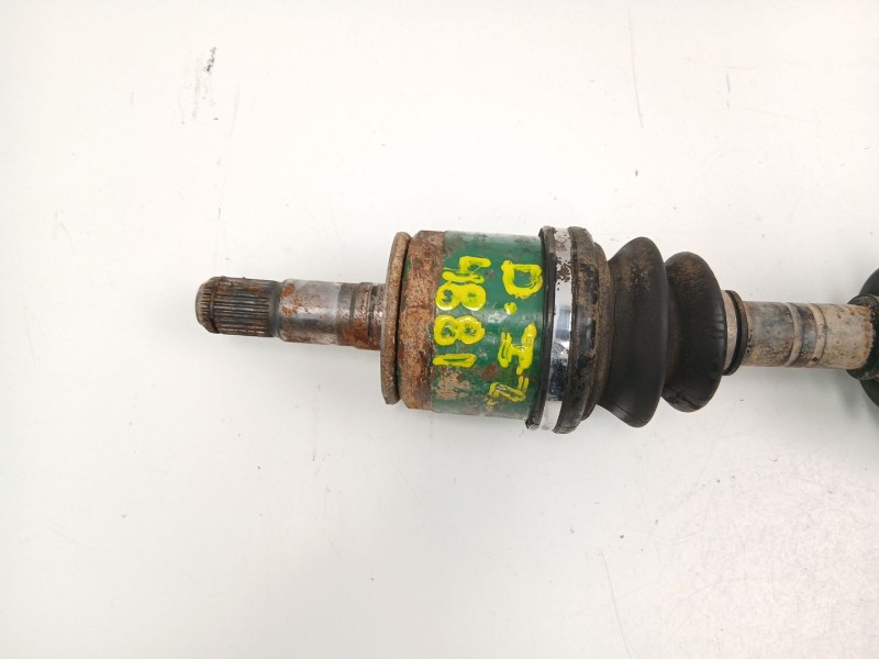 Recambio de transmision delantera izquierda para mitsubishi pajero 2.5td -4d56 descapotable referencia OEM IAM MR276871  