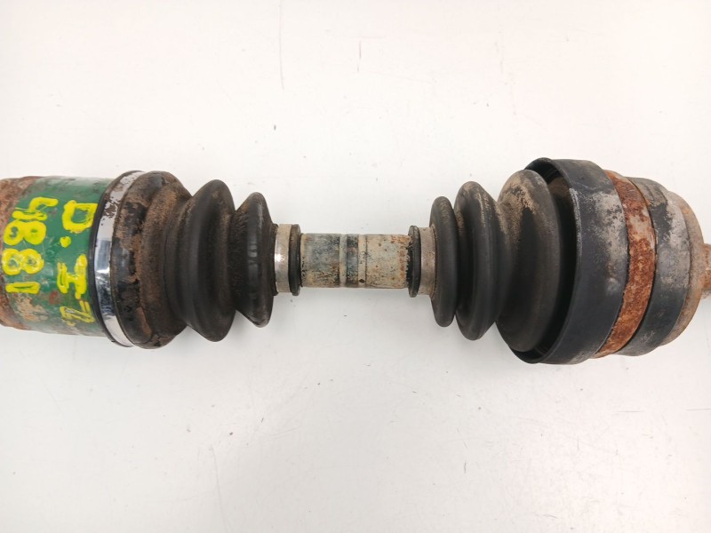 Recambio de transmision delantera izquierda para mitsubishi pajero 2.5td -4d56 descapotable referencia OEM IAM MR276871  