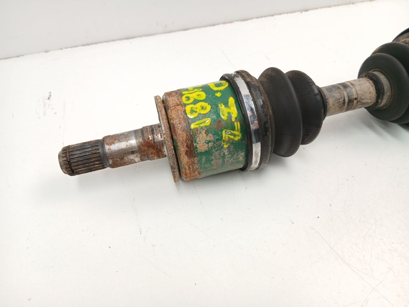 Recambio de transmision delantera izquierda para mitsubishi pajero 2.5td -4d56 descapotable referencia OEM IAM MR276871  