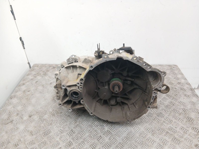 Recambio de caja cambios 5v gasolina para volvo s40 2.0 g referencia OEM IAM 30616036  P30616036